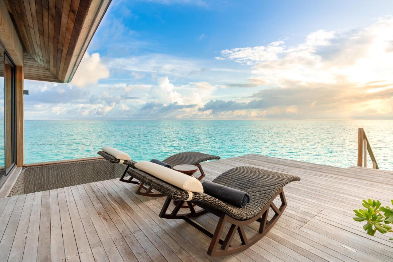 Madifushi Private Island Hotel Muli Exterior photo